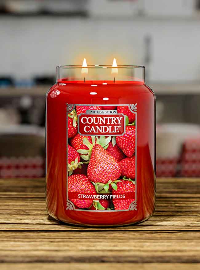 Strawberry Fields | Limited Edition Soy Candle - Kringle Candle Israel