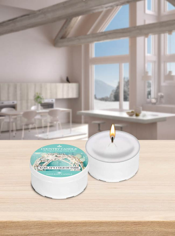 Baby It's Cold Outside | DayLight - Kringle Candle Israel
